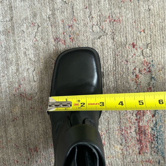 Unisa Leather Ankle Bootie - Picture 14 of 14